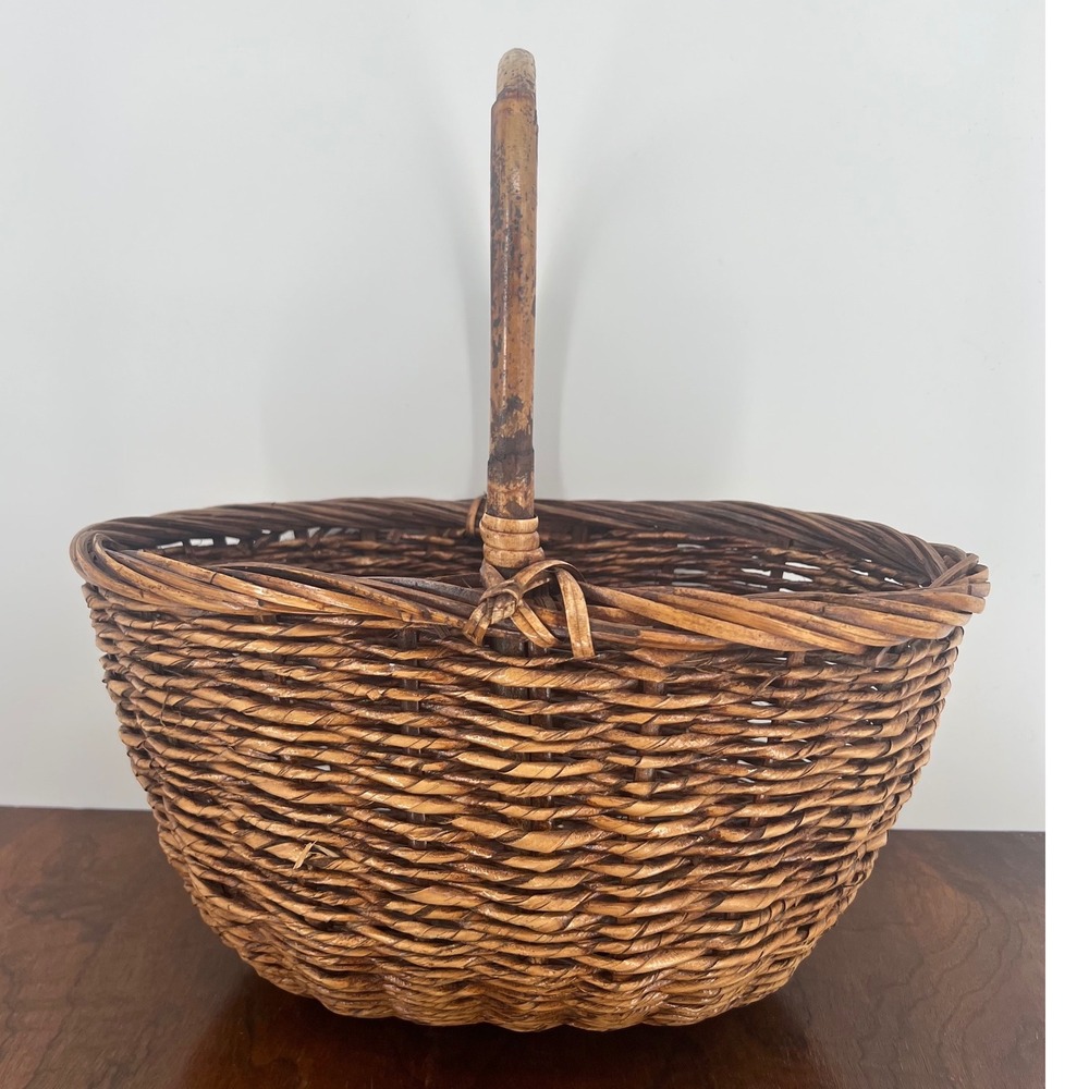 Vintage French Country Woven Rattan Wicker Gathering Basket Farmhouse Rustic 14" - Picture 4 of 14